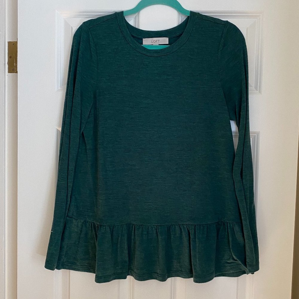 EUC Loft Green Peplum Top Medium